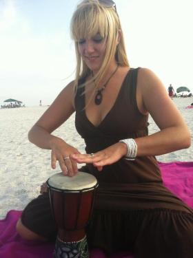 3693_10151010573866793_1556968573_n